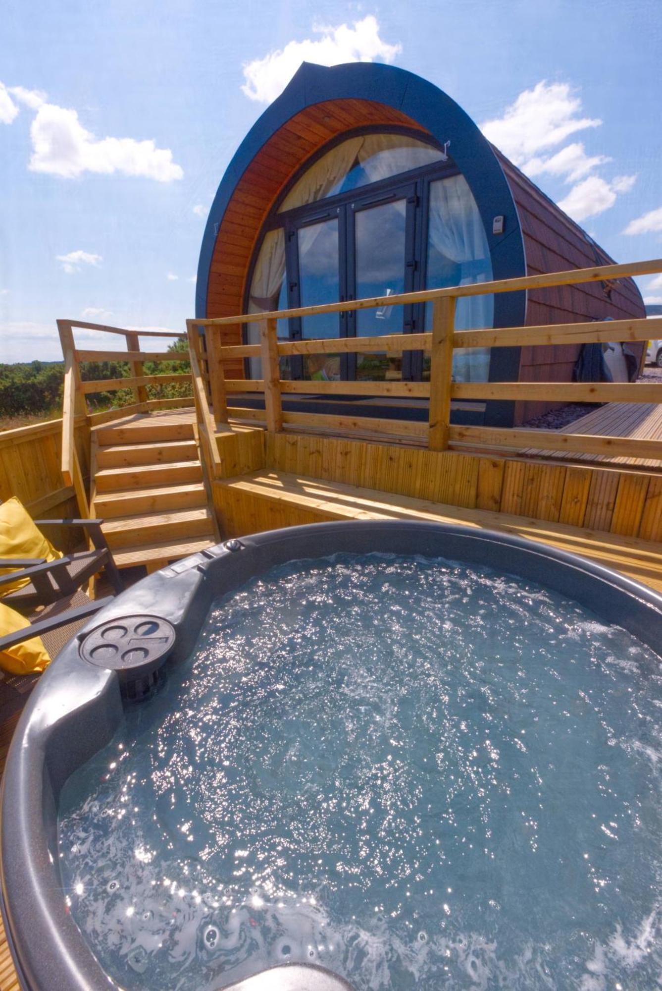 فندق North Coast 500 Pods - برورا المظهر الخارجي الصورة